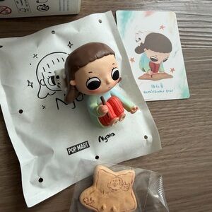 Nyota We are all stars “Reminiscence Star ” Pop Mart figure blind box